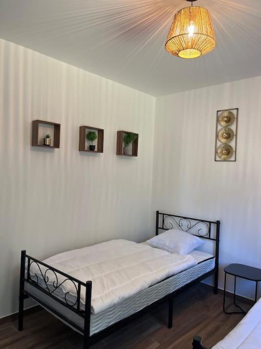 Le Nid Douillet Classe 2 Etoiles Ploubazlanec Exterior foto